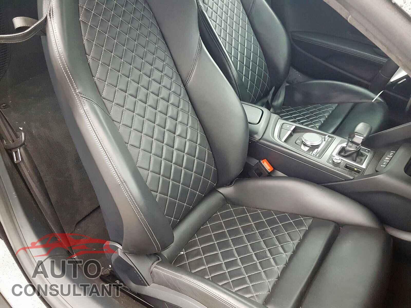 AUDI R8 2017 - 1C4PJLLB0KD187455