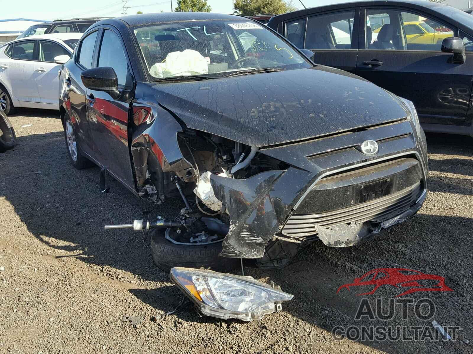 TOYOTA SCION 2016 - 3MYDLBZV5GY144051