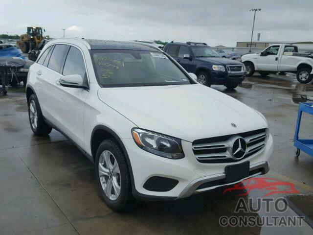MERCEDES-BENZ GLC300 2018 - WDC0G4JB3JV033639