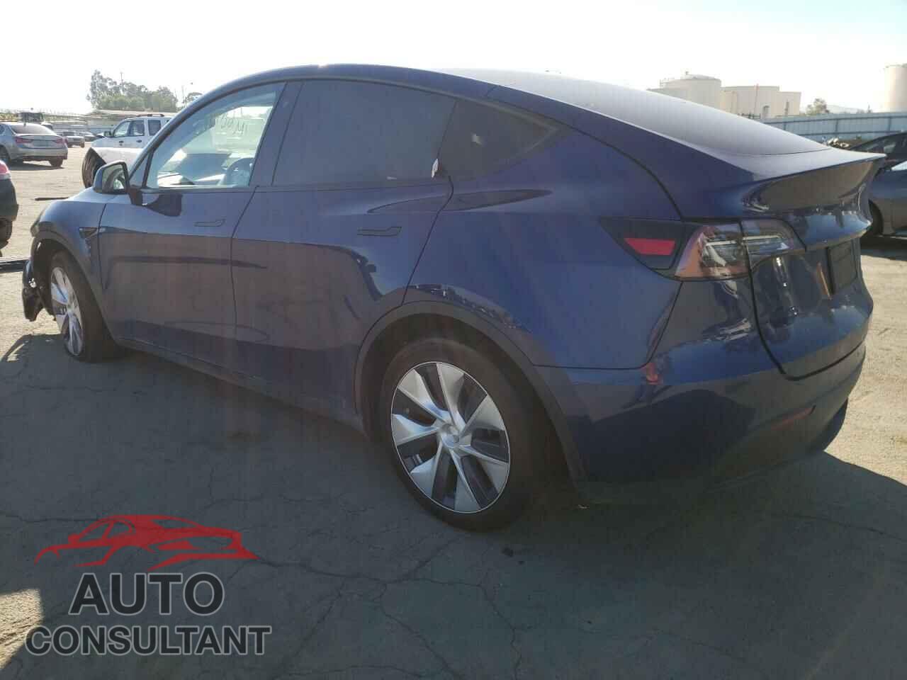 TESLA MODEL Y 2020 - 5YFBURHEXGP513709