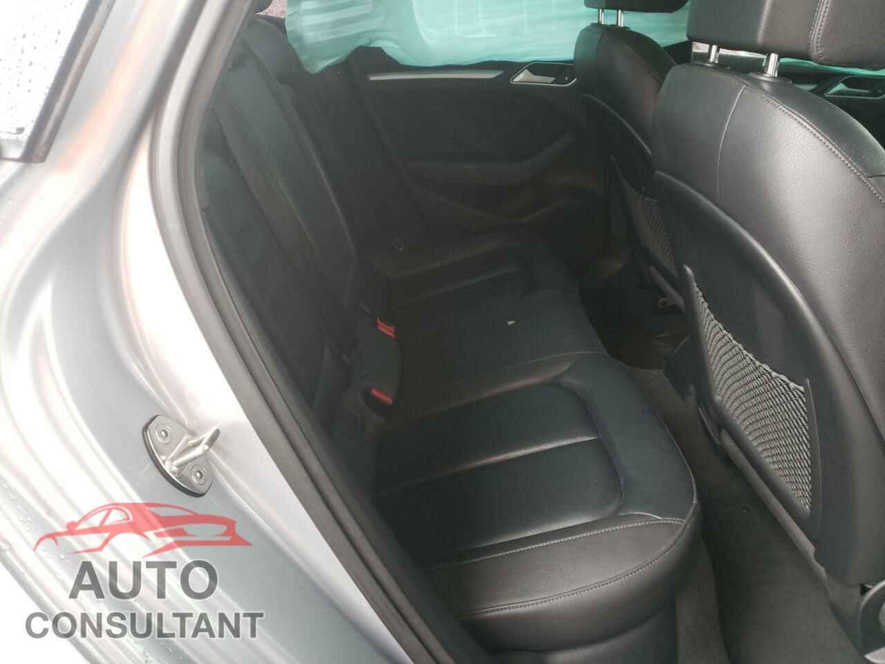AUDI A3 2017 - 2C3CDZAG1MH623232