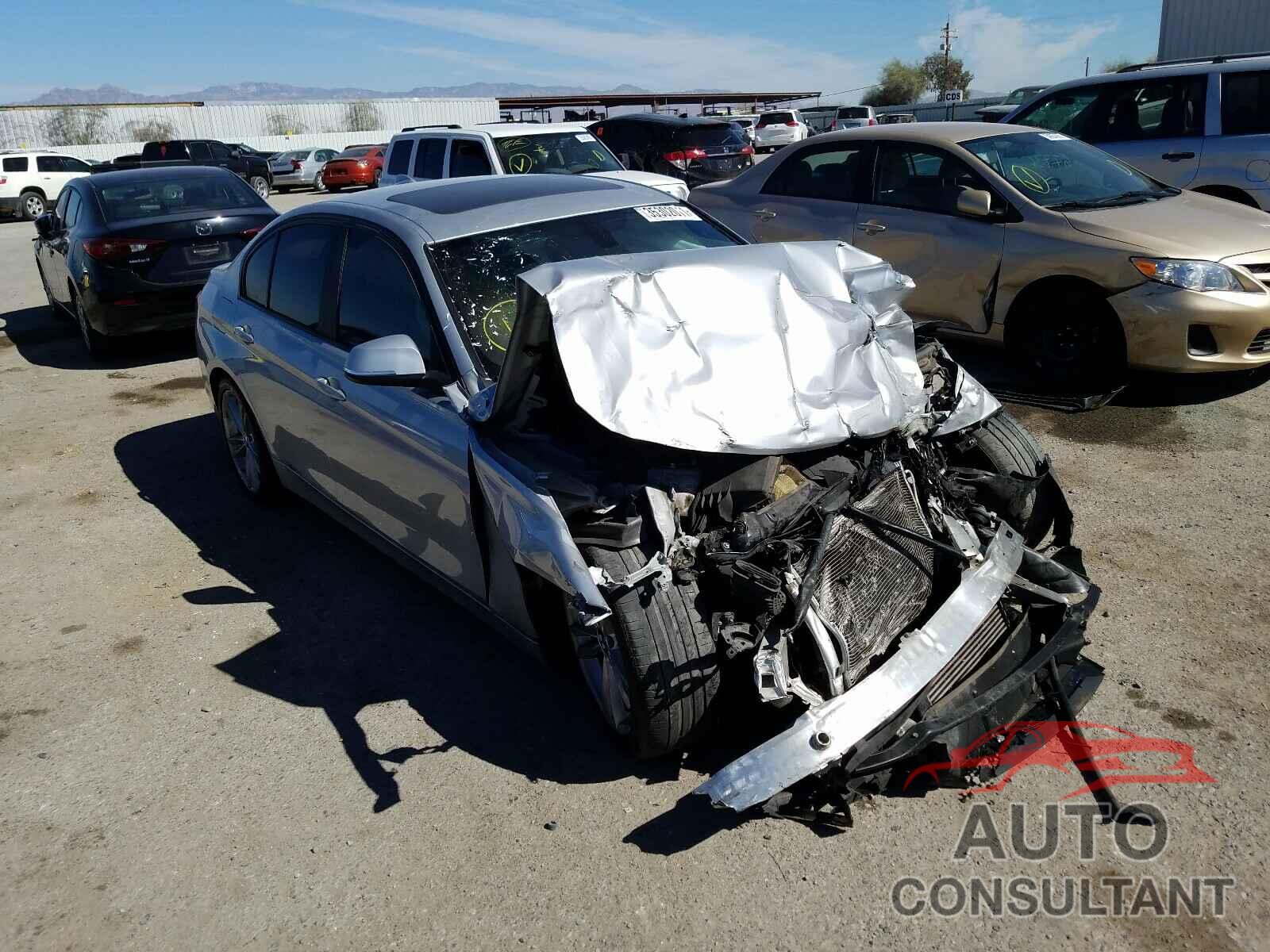 BMW 3 SERIES 2016 - WBA8E1G50GNT35605