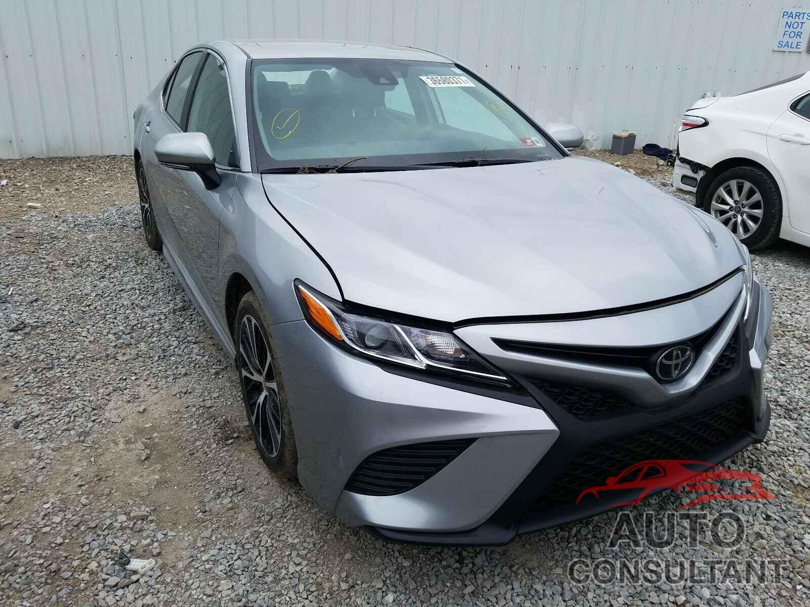 TOYOTA CAMRY 2020 - 4T1G11BKXLU018885