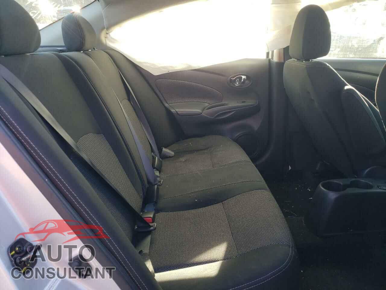 NISSAN VERSA 2019 - 3N1CN7AP3KL870398