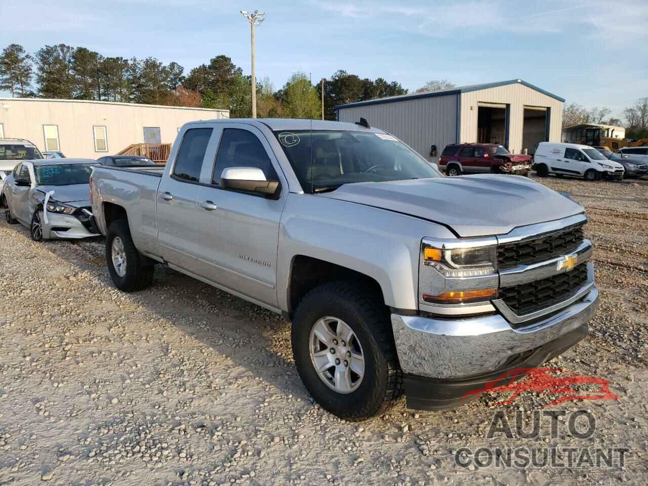 CHEVROLET SILVERADO 2018 - 1GCRCREC8JZ140008