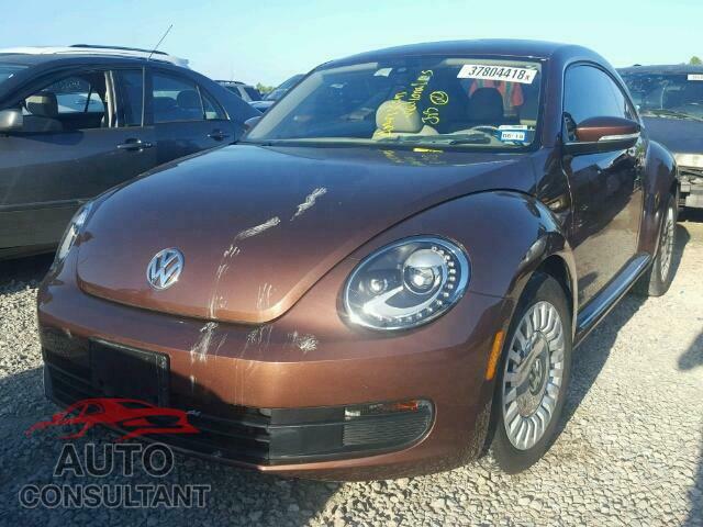 VOLKSWAGEN BEETLE 2016 - 3VWJ07AT7GM630043