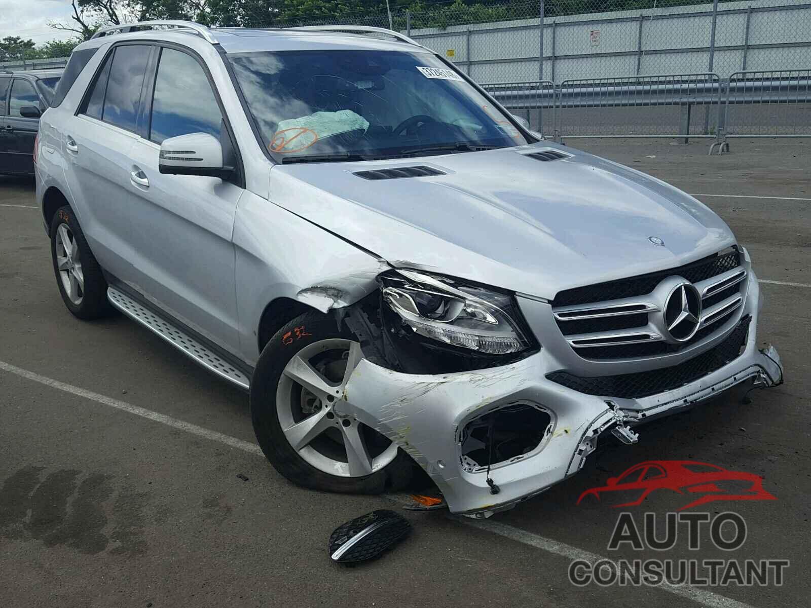 MERCEDES-BENZ GLE 350 4M 2016 - 4JGDA5HB9GA795695