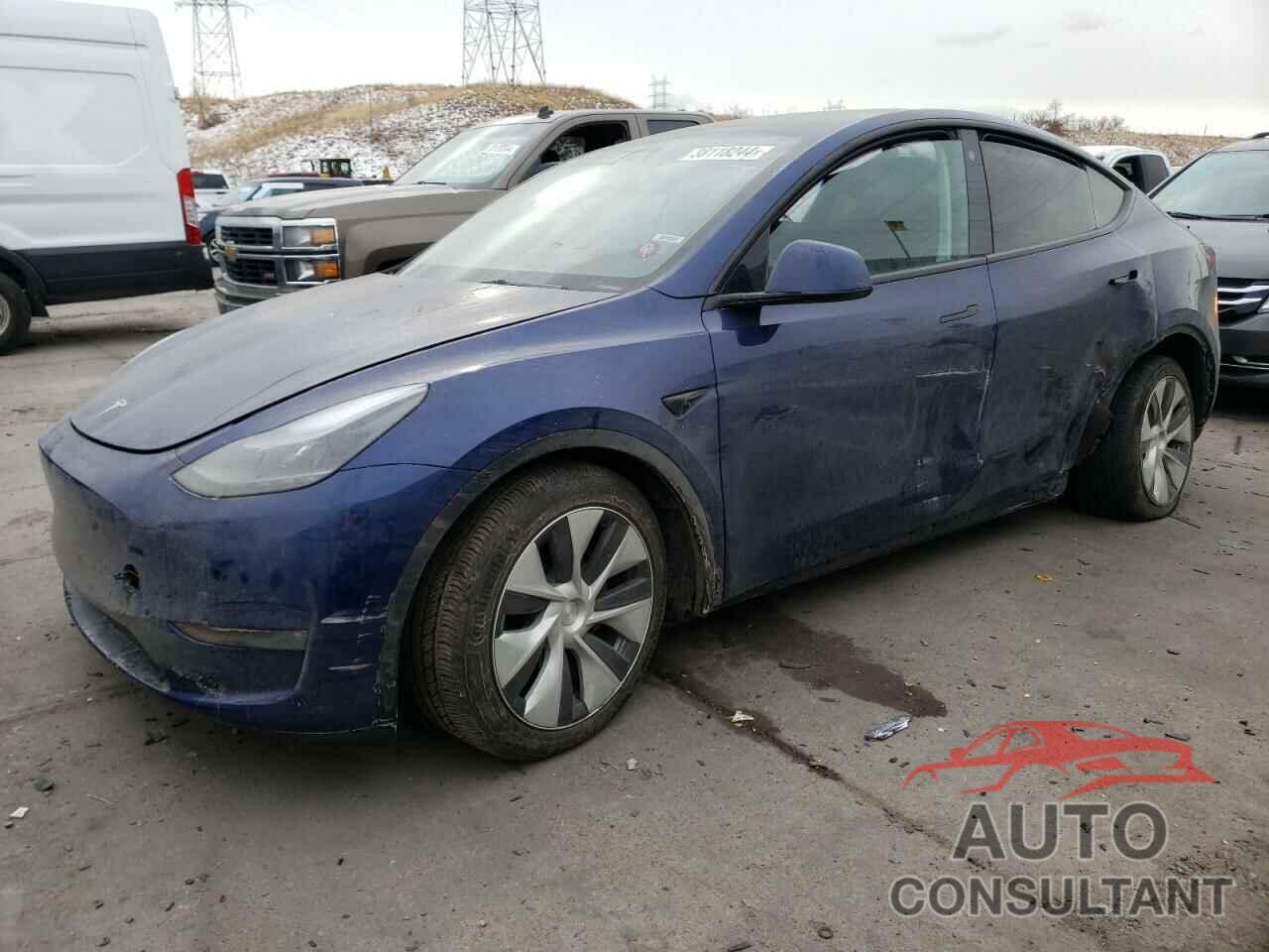 TESLA MODEL Y 2023 - 7SAYGDEE8PF706125