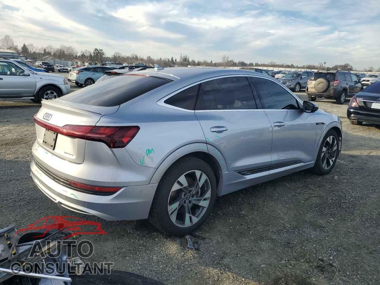 AUDI E-TRON 2022 - WA12AAGE3NB025011