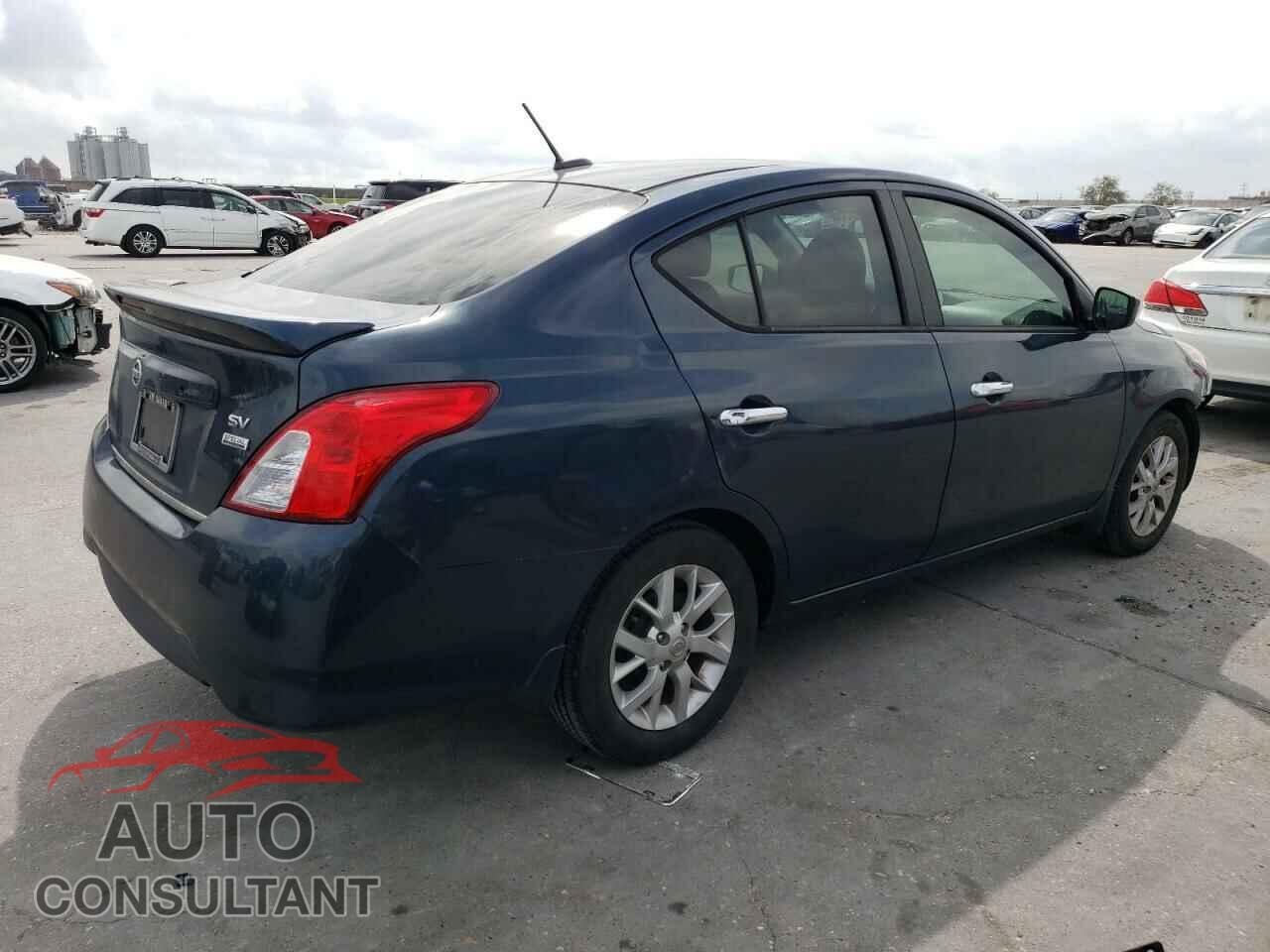 NISSAN VERSA 2017 - 3N1CN7AP1HL856136