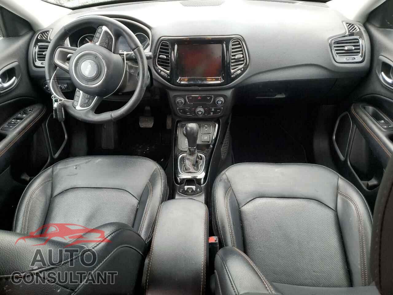 JEEP COMPASS 2019 - 3C4NJDCB4KT767640