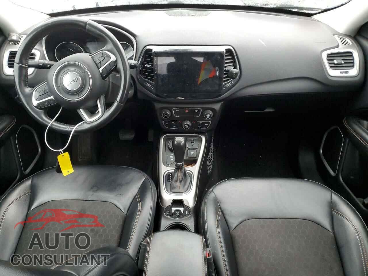 JEEP COMPASS 2017 - 3C4NJDBB9HT650937