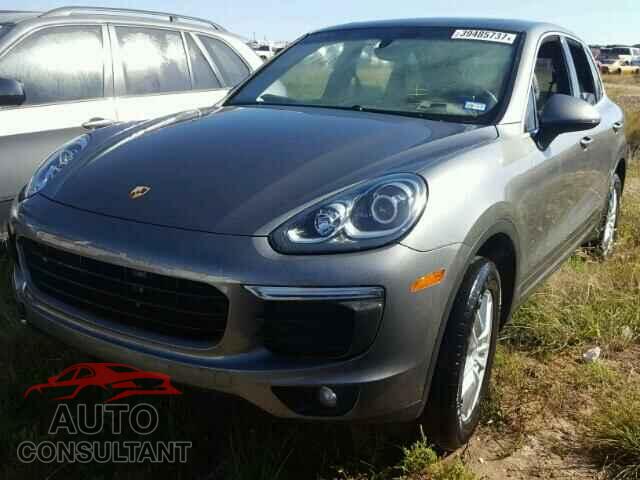 PORSCHE CAYENNE 2016 - WP1AA2A28GLA08738