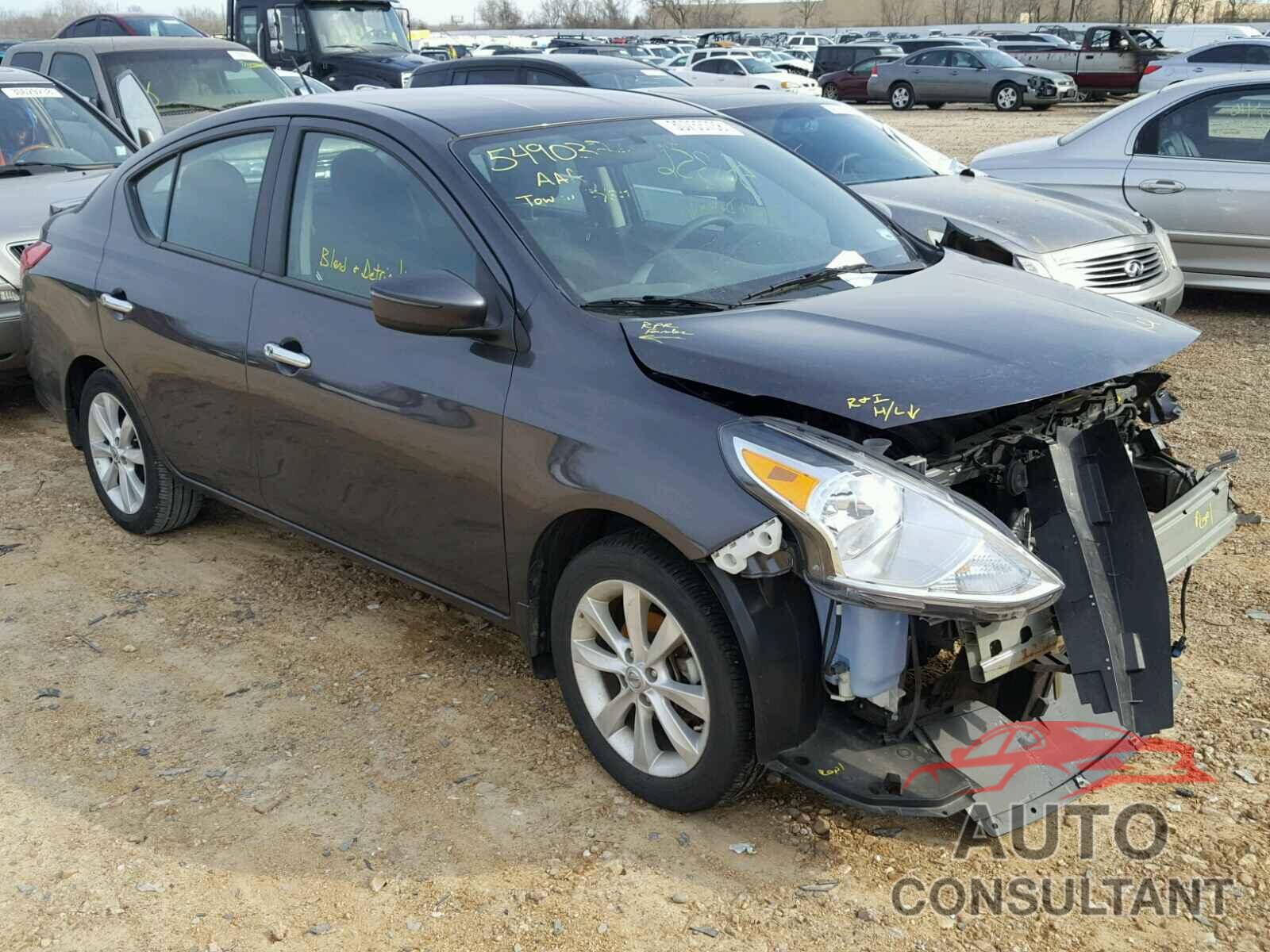 NISSAN VERSA 2015 - 3N1CN7AP1FL895452