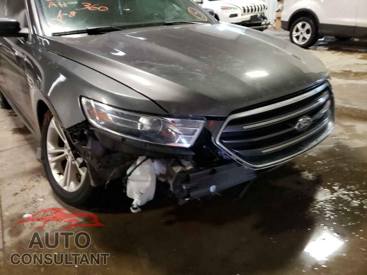 FORD TAURUS 2017 - 1FAHP2E80HG126005