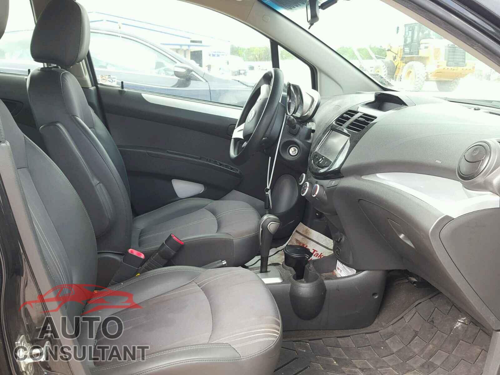 CHEVROLET SPARK 2015 - KL8CD6S96FC760384