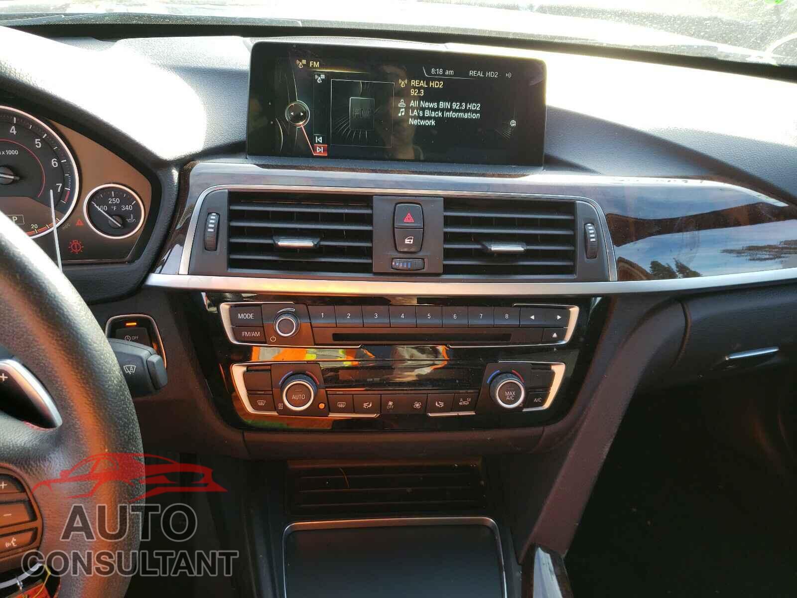BMW 3 SERIES 2016 - WBA8E9G54GNU30277