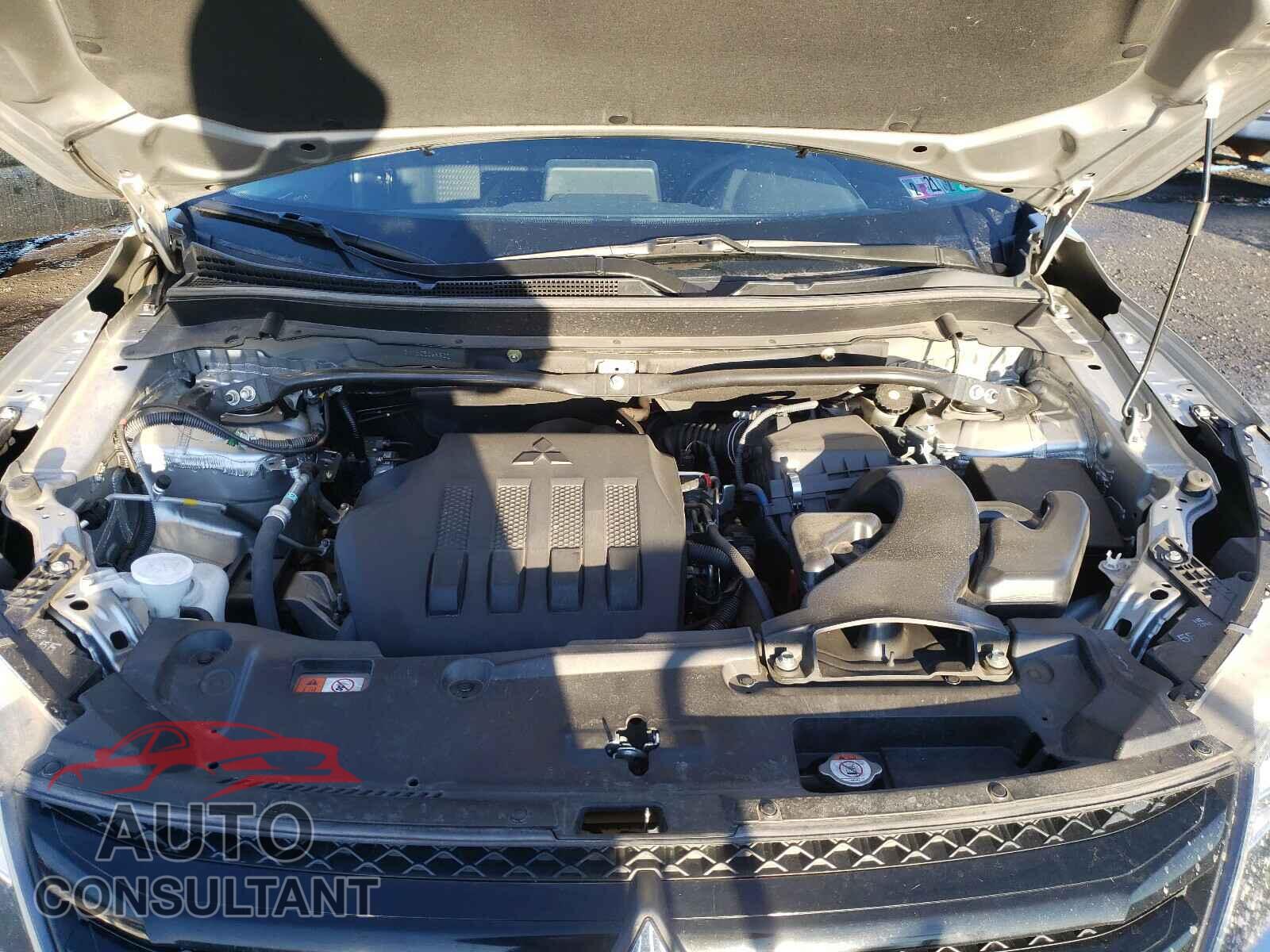 MITSUBISHI ECLIPSE 2018 - JA4AT4AA0JZ069322