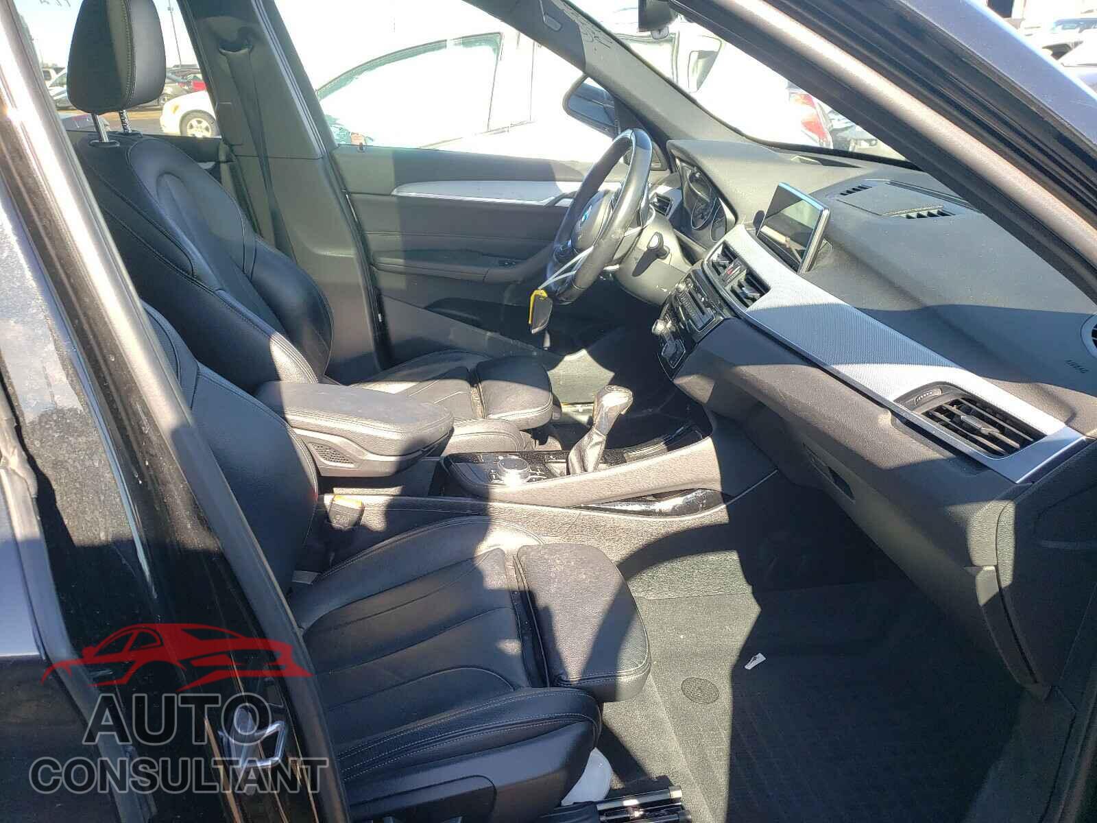 BMW X1 2017 - WBXHT3C34H5F76728