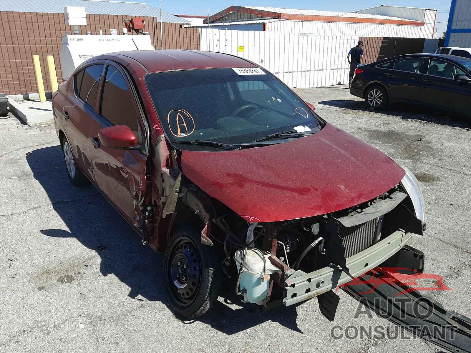 NISSAN VERSA 2016 - 3N1CN7AP7GL839646