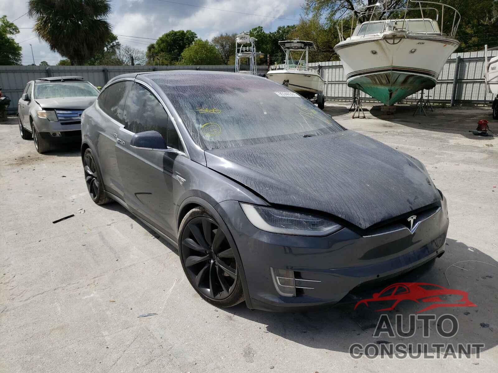 TESLA MODEL X 2016 - 5YJXCBE28GF008242