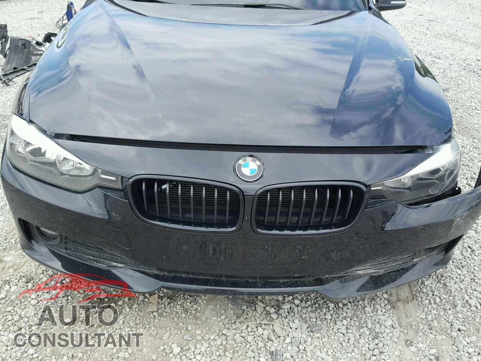 BMW 3 SERIES 2015 - WBA3B1C52F5A05667