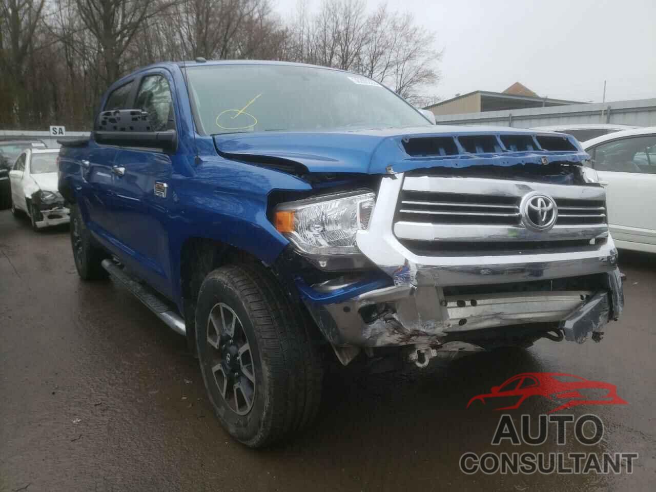 TOYOTA TUNDRA 2017 - 5TFAY5F11HX632499