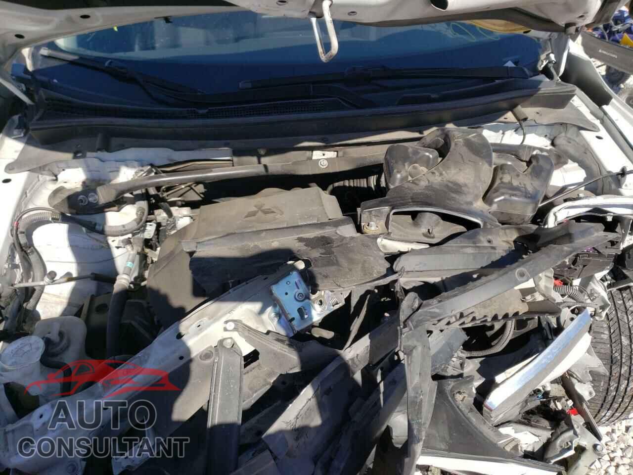 MITSUBISHI ECLIPSE 2019 - JA4AT4AA7KZ024086