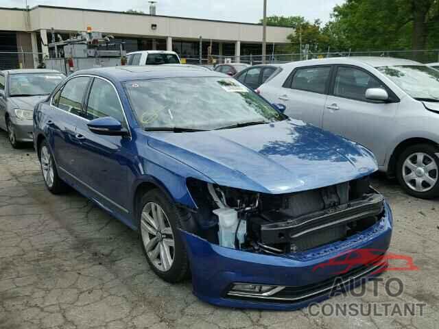 VOLKSWAGEN PASSAT 2017 - 1VWGT7A33HC028681