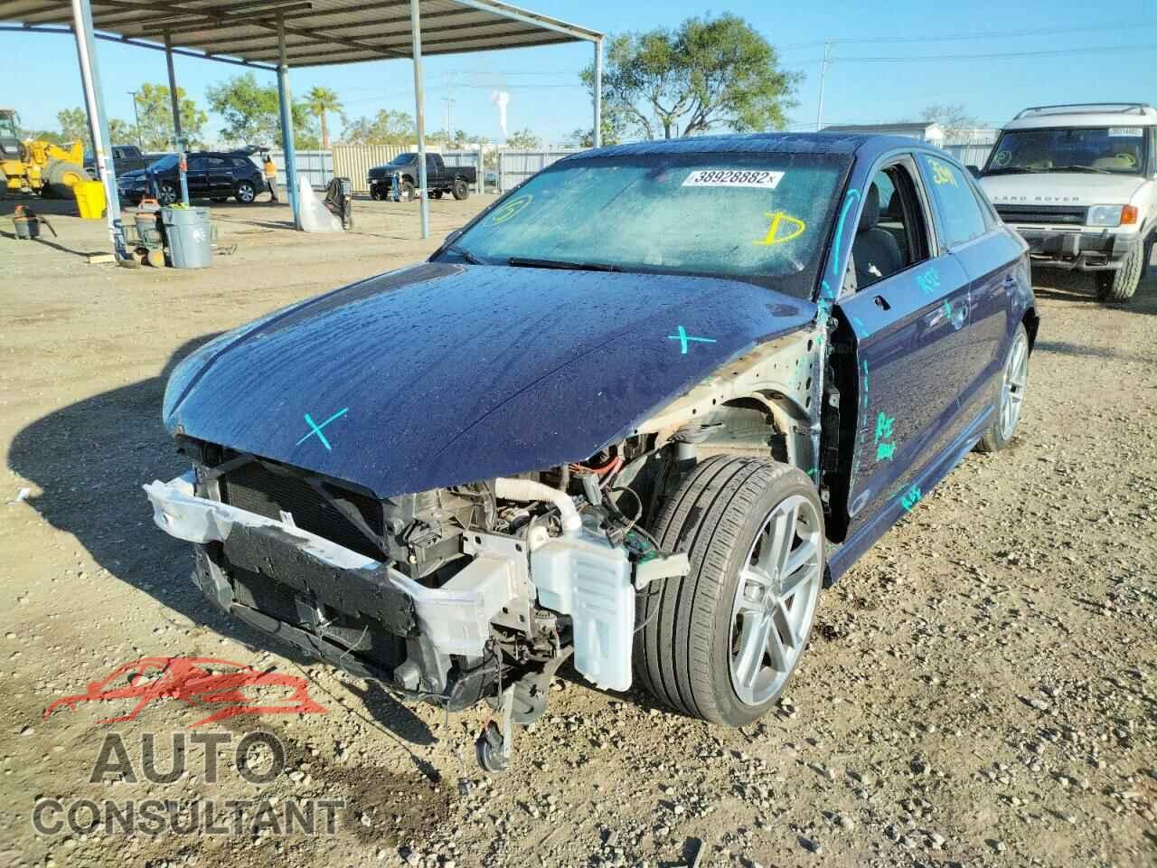 AUDI A3 2019 - WAUGUGFF8K1020773