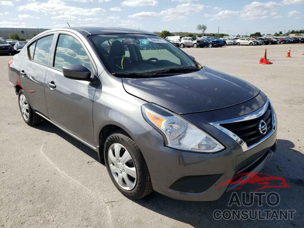 NISSAN VERSA 2018 - 3N1CN7AP9JL809328