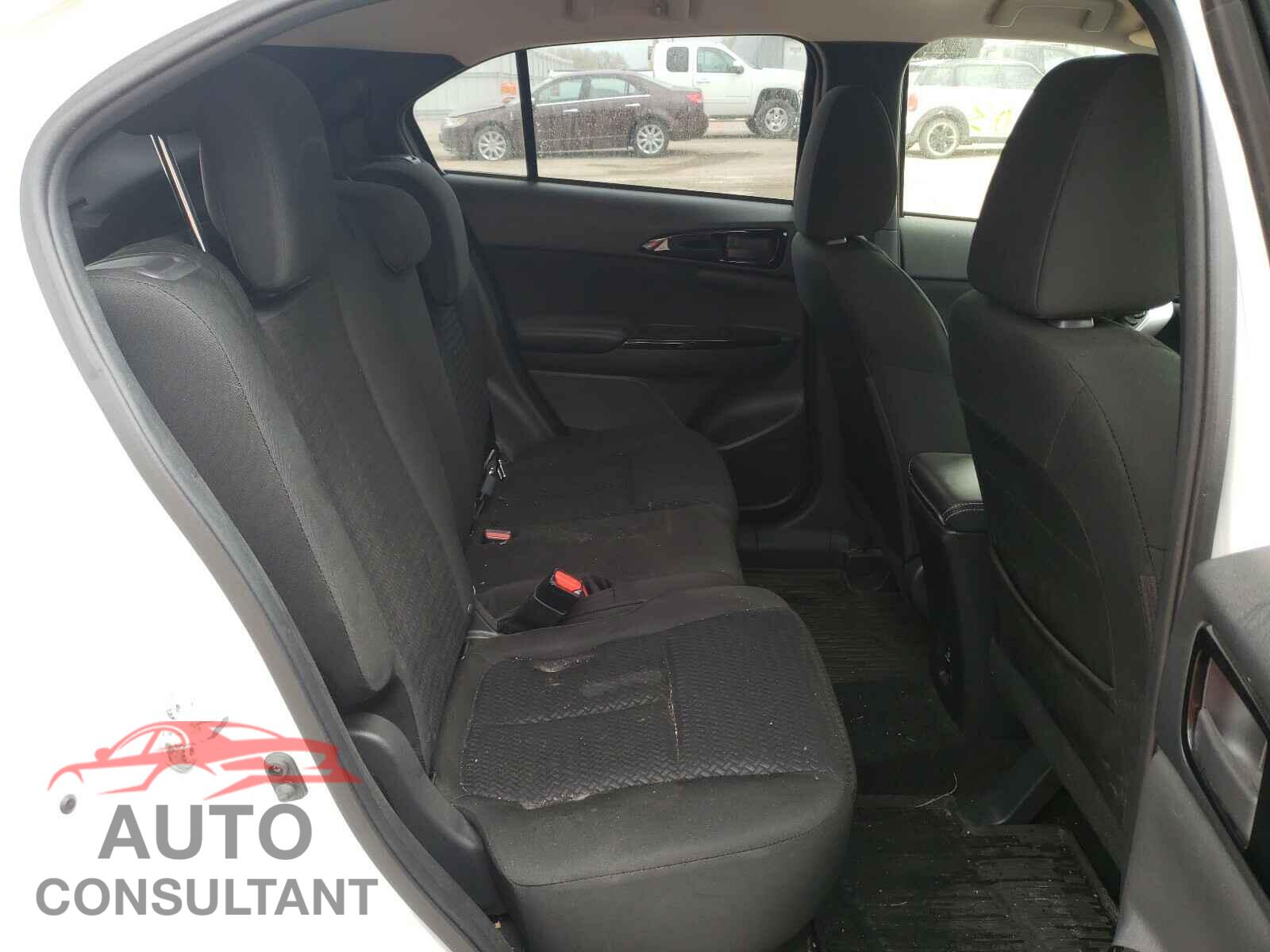 MITSUBISHI ECLIPSE 2018 - JA4AT4AA1JZ050875