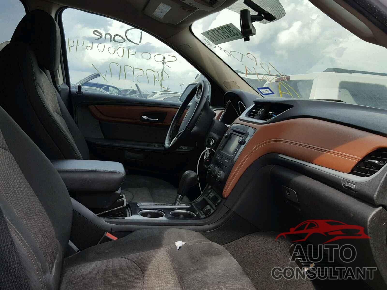 CHEVROLET TRAVERSE 2016 - 1GNKRGKD9GJ248377