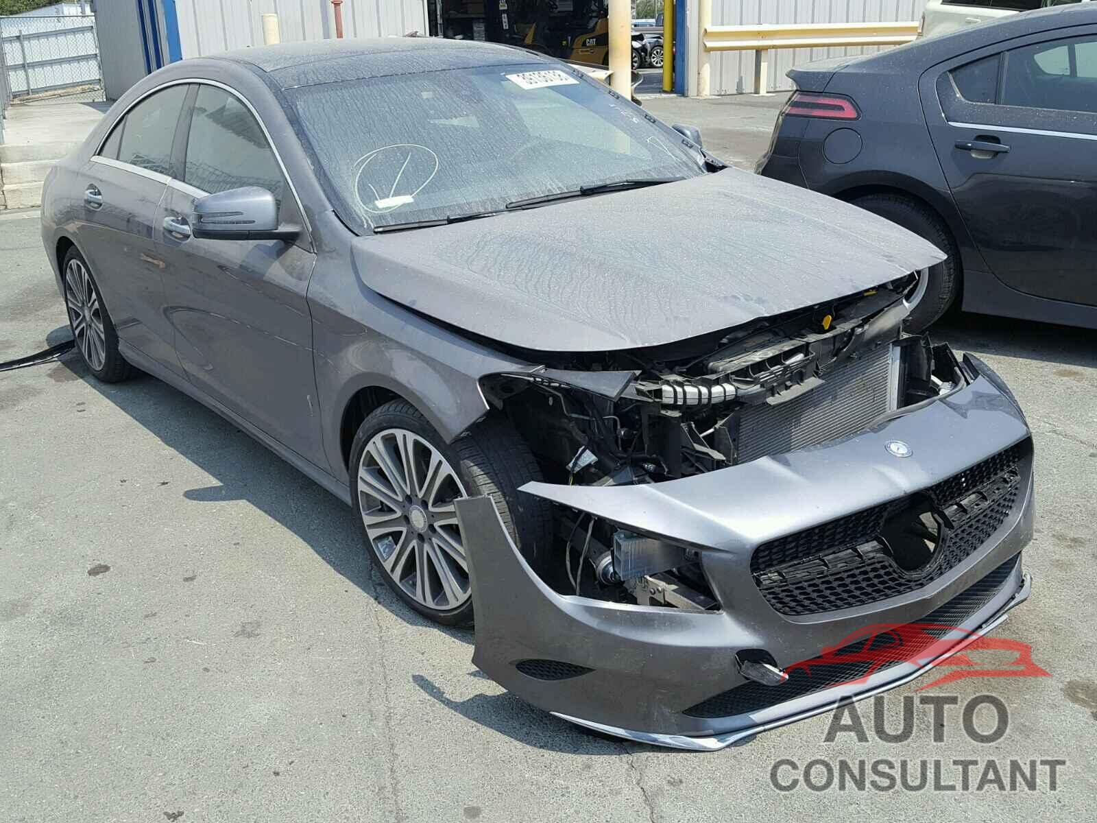 MERCEDES-BENZ CLA 250 2018 - WDDSJ4EB8JN513157