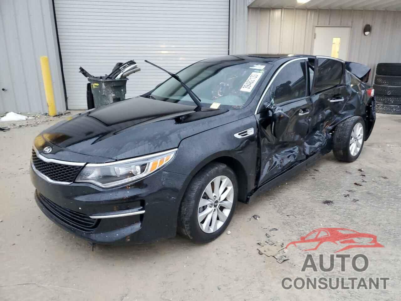 KIA OPTIMA 2017 - 5XXGU4L3XHG150546