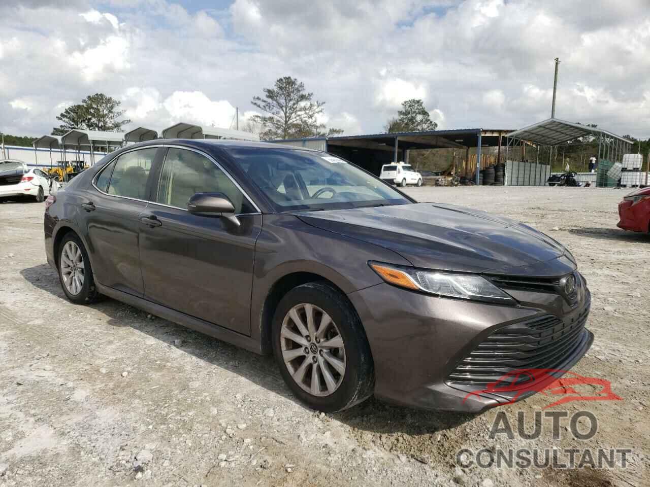 TOYOTA CAMRY 2018 - JTNB11HK6J3034201