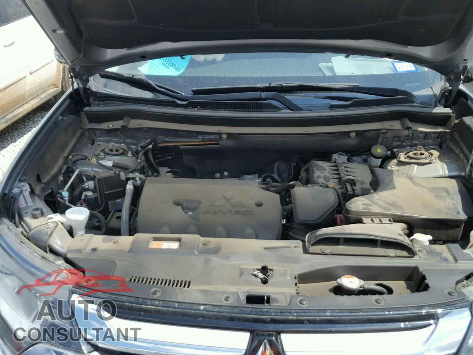 MITSUBISHI OUTLANDER SE 2016 - JA4AD3A34GZ001073