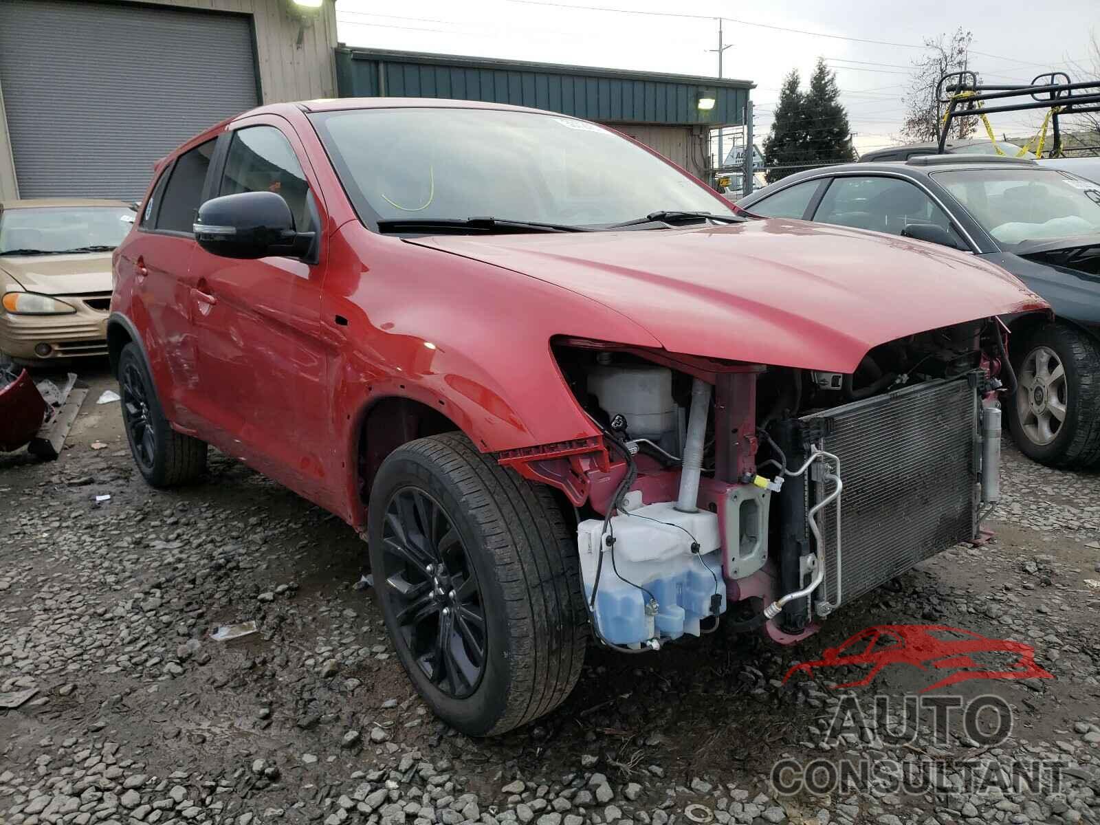 MITSUBISHI OUTLANDER 2018 - JA4AP3AUXJZ031198