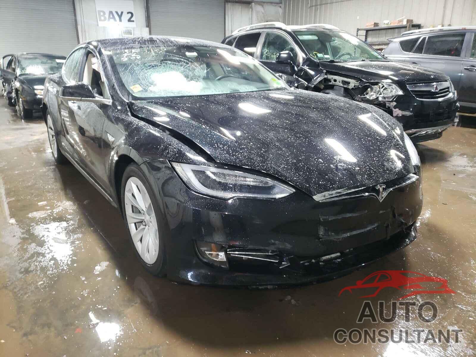 TESLA MODEL S 2017 - 5YJSA1E26HF199753