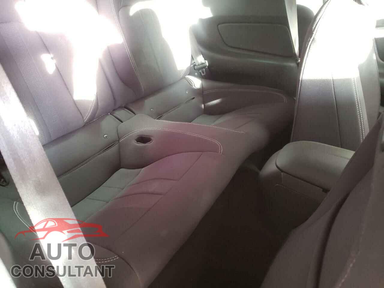 FORD MUSTANG 2021 - 1FA6P8TH5M5125984