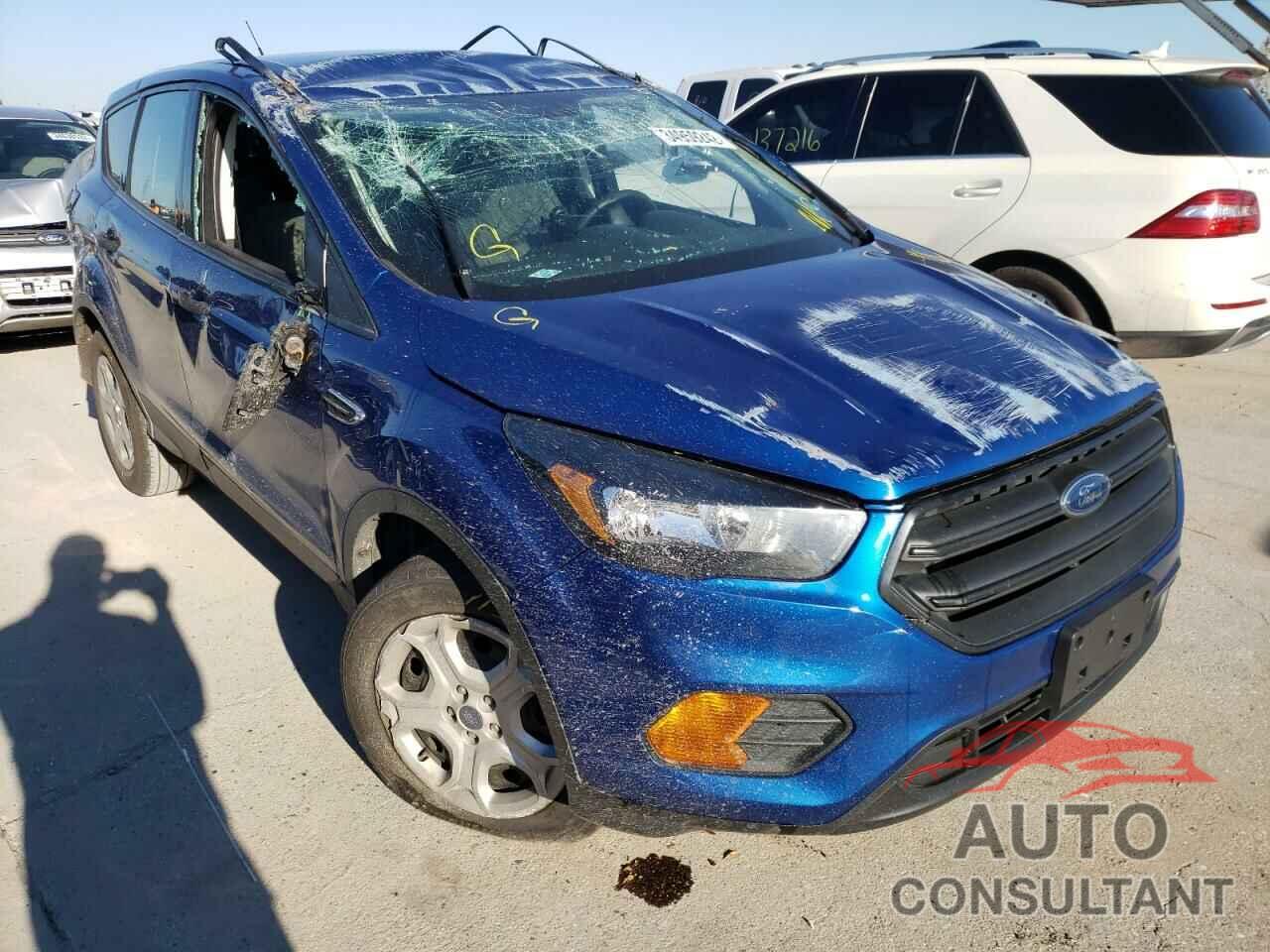 FORD ESCAPE 2018 - 1FMCU0F70JUC74889