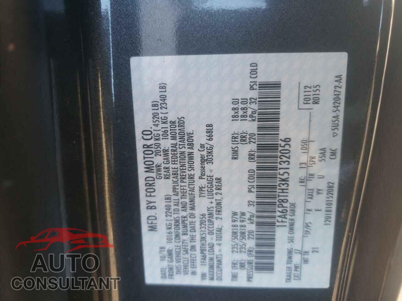 FORD MUSTANG 2019 - 1FA6P8TH3K5132056