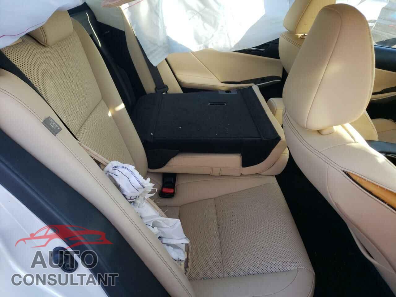 LEXUS IS 2016 - JTHCM1D28G5010306