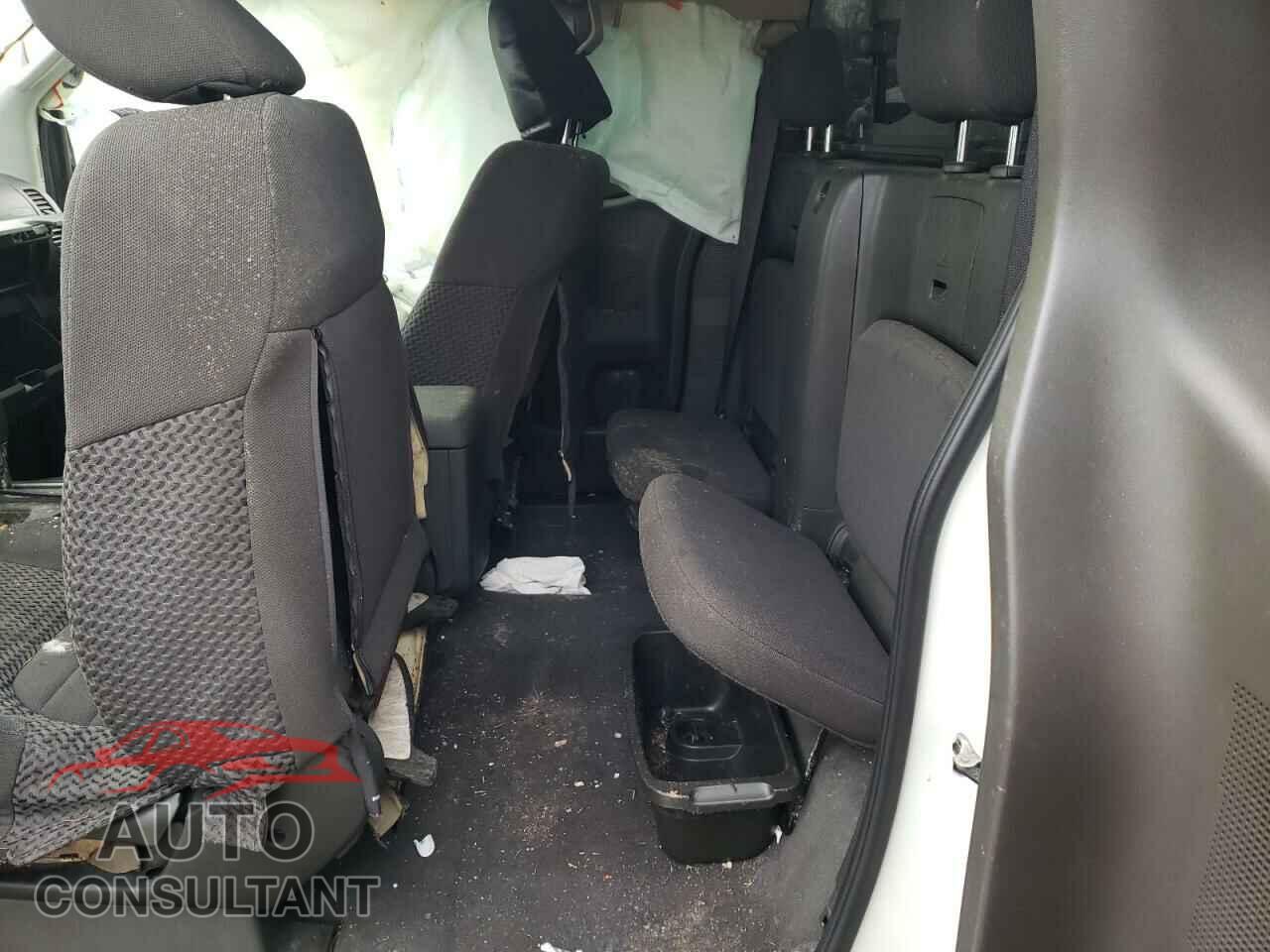 NISSAN FRONTIER 2019 - 1N6AD0CW3KN798960