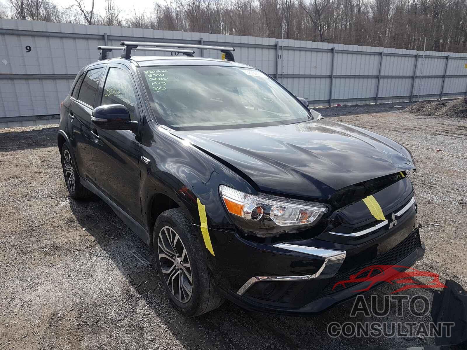 MITSUBISHI OUTLANDER 2018 - JA4AP3AU1JU023620