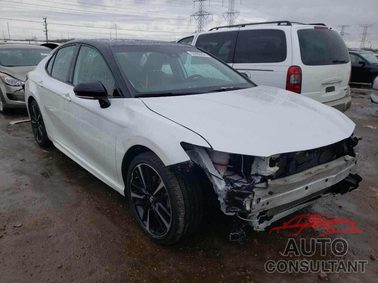 TOYOTA CAMRY 2019 - 4T1B61HK8KU188213
