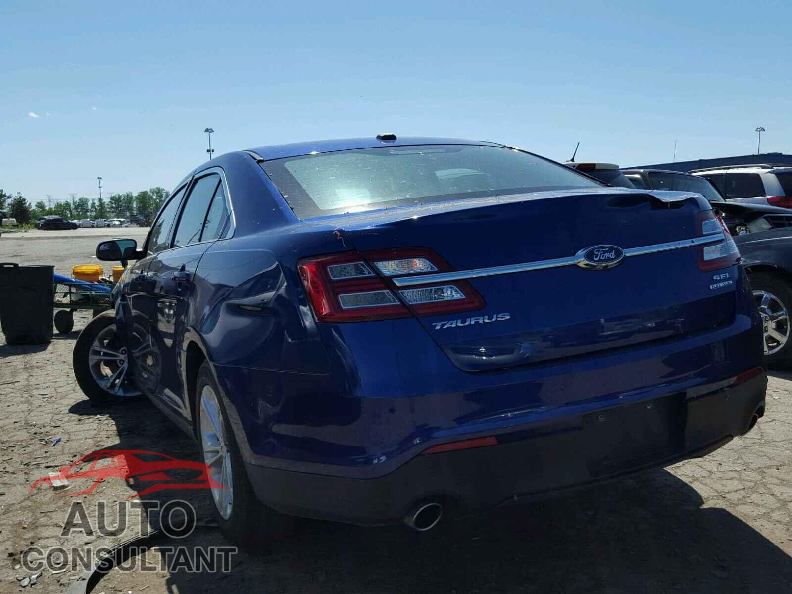 FORD TAURUS 2015 - 1FAHP2E83FG128876