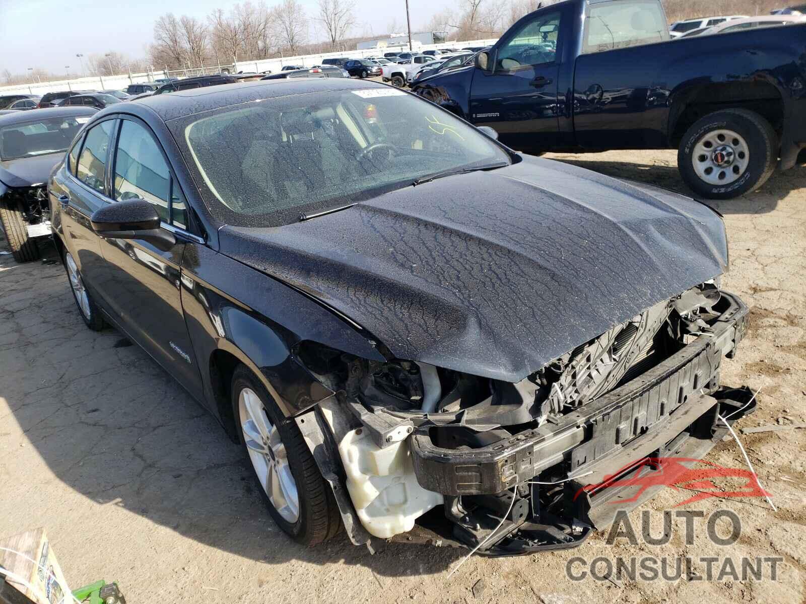 FORD FUSION 2018 - 3FA6P0LU6JR131882