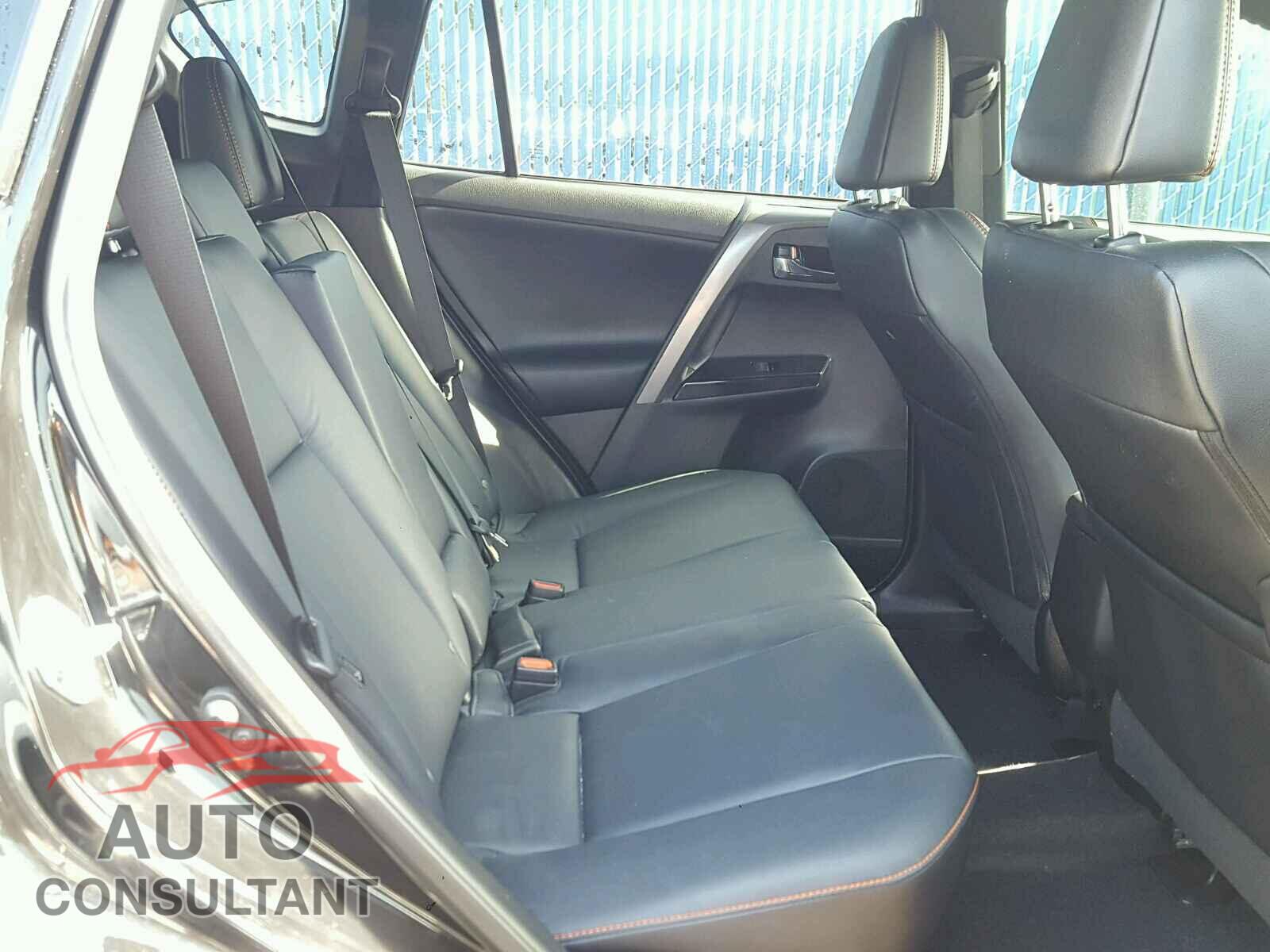 TOYOTA RAV4 2017 - 2T3NFREV1HW339161