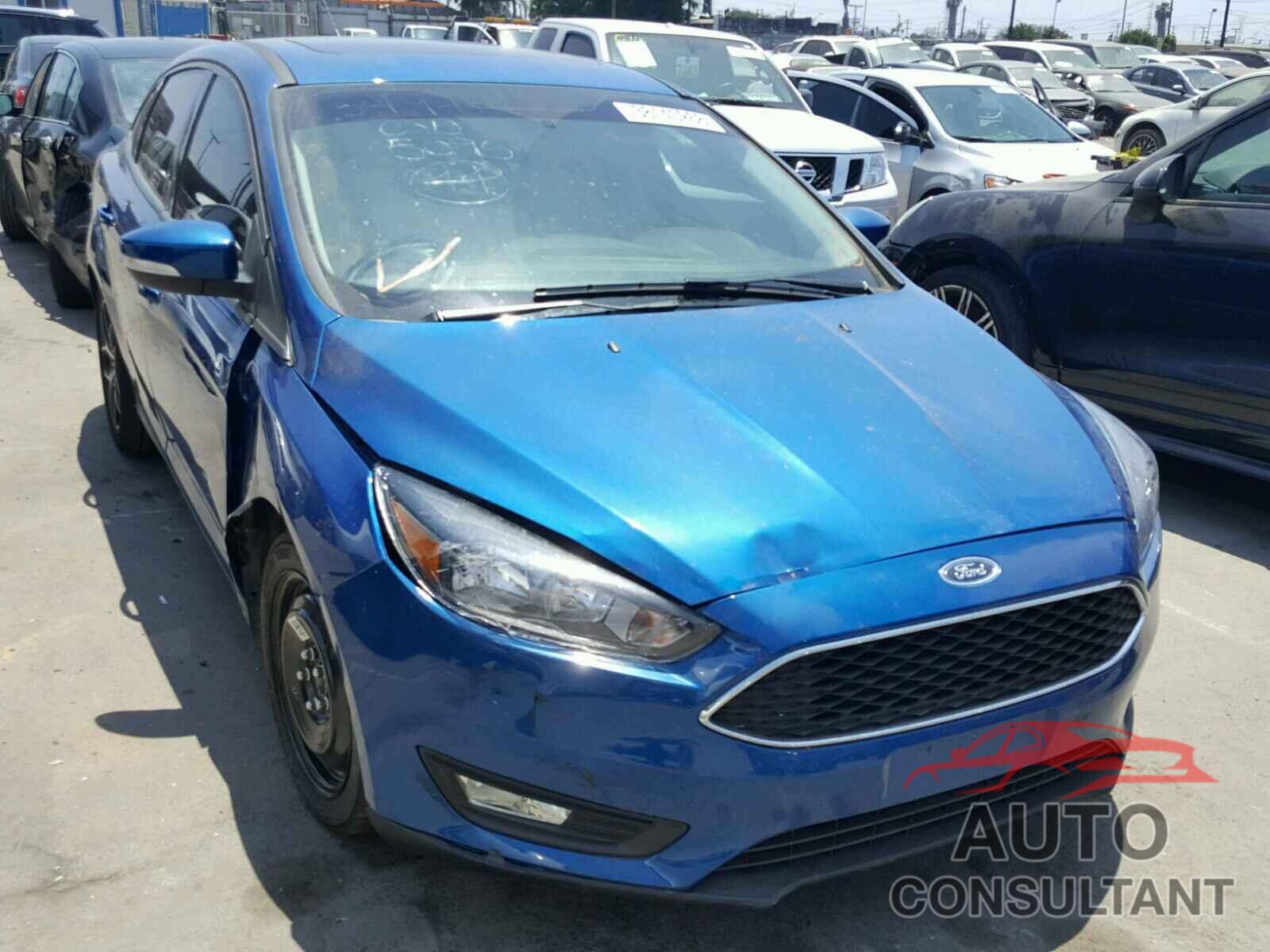 FORD FOCUS 2018 - 1FADP3H25JL205095